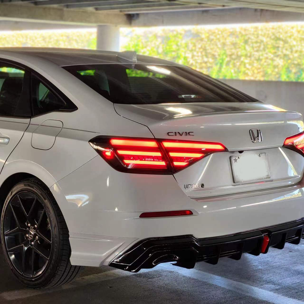 Honda Civic Sedan 2022-2026 Tail Lights - ClutchBlaze