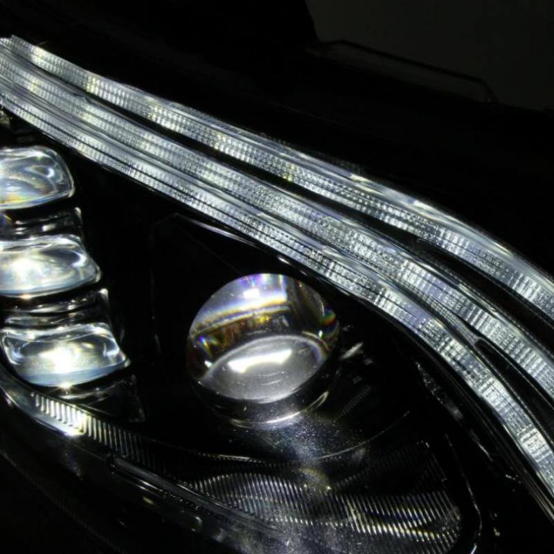 Mercedes-Benz Metris/V-Class/Vito 2016-2020 Headlights - ClutchBlaze
