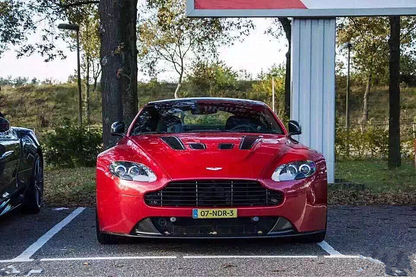 Aston Martin Vantage 2005-2017 Hood