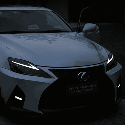 Lexus IS 2006-2012 Headlights - ClutchBlaze
