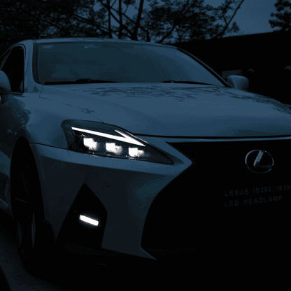 Lexus IS 2006-2012 Headlights - ClutchBlaze