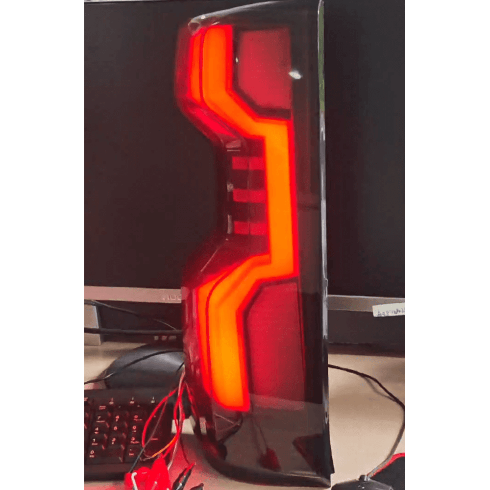 Chevrolet Silverado 1500/2500/3500 2022-2025 Tail Lights - ClutchBlaze