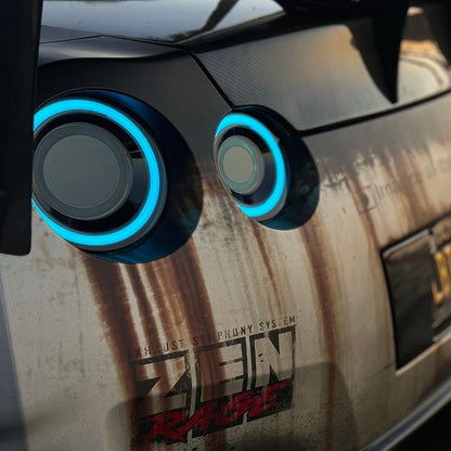 nissan gtr zoom in view of tail lights light effect